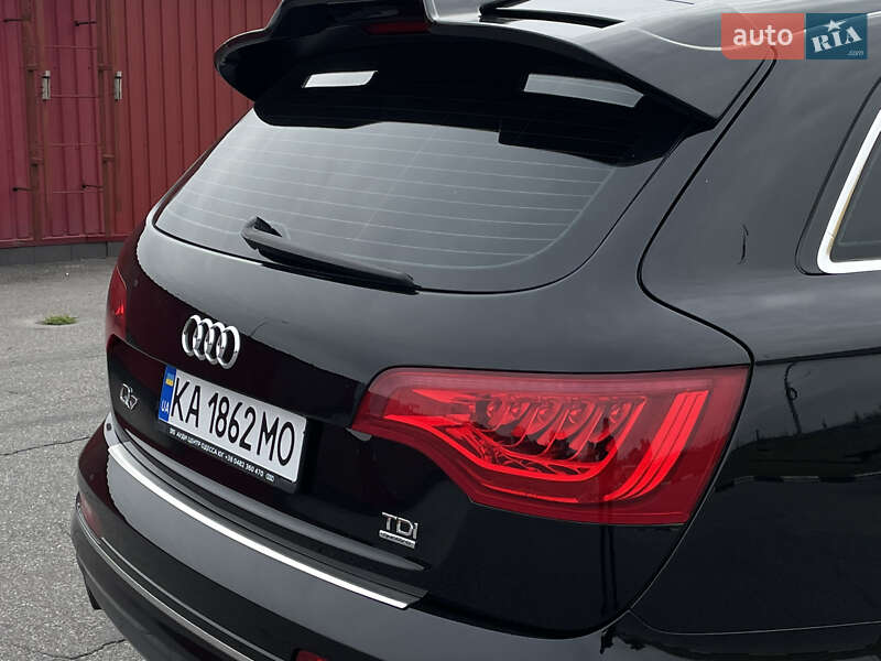 Внедорожник / Кроссовер Audi Q7 2014 в Киеве