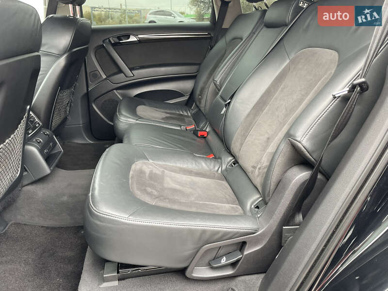 Внедорожник / Кроссовер Audi Q7 2014 в Киеве