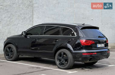 Внедорожник / Кроссовер Audi Q7 2011 в 