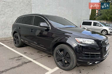 Внедорожник / Кроссовер Audi Q7 2011 в 