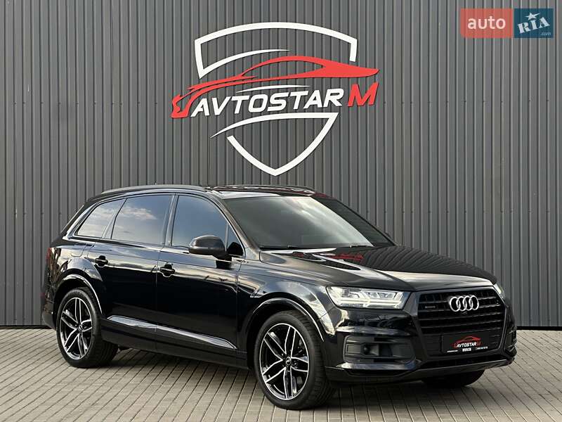 Позашляховик / Кросовер Audi Q7 2017 в Мукачевому