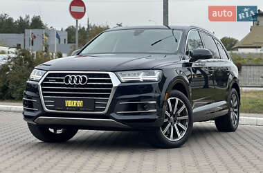 Внедорожник / Кроссовер Audi Q7 2016 в Киеве