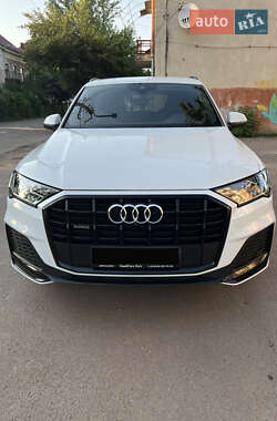 Внедорожник / Кроссовер Audi Q7 2020 в Луцке