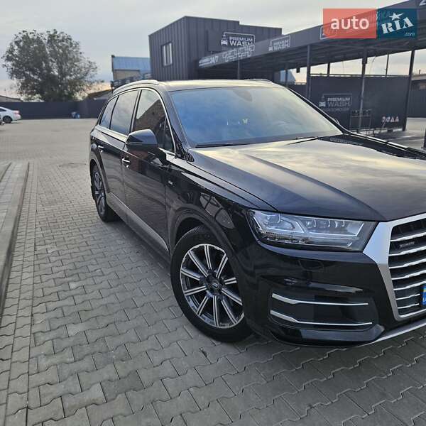 Внедорожник / Кроссовер Audi Q7 2017 в Луцке фото 8 Внедорожник / Кроссовер Audi Q7 2017 в Луцке