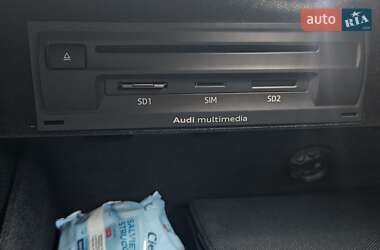 Внедорожник / Кроссовер Audi Q7 2017 в 