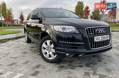Позашляховик / Кросовер Audi Q7 2013 в Ірпені