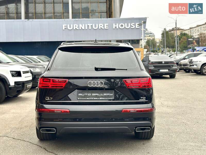 Внедорожник / Кроссовер Audi Q7 2018 в Киеве фото 16 Внедорожник / Кроссовер Audi Q7 2018 в Киеве