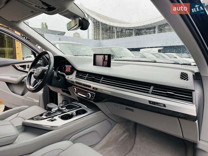 Внедорожник / Кроссовер Audi Q7 2018 в Киеве фото 26 Внедорожник / Кроссовер Audi Q7 2018 в Киеве