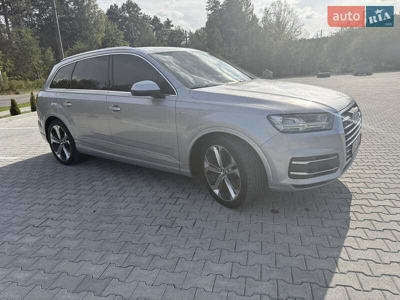 Внедорожник / Кроссовер Audi Q7 2018 в Ковеле