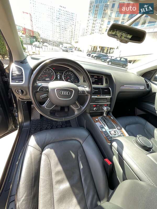 Внедорожник / Кроссовер Audi Q7 2015 в Одессе фото 20 Внедорожник / Кроссовер Audi Q7 2015 в Одессе
