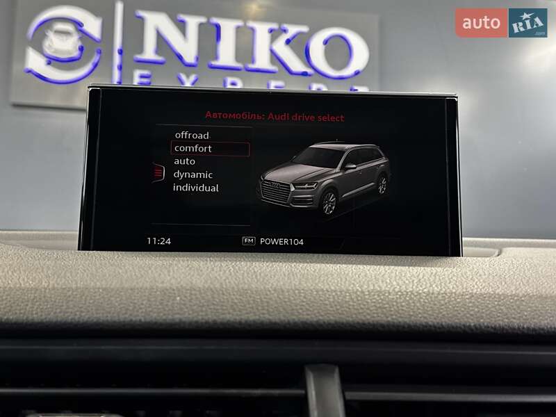 Позашляховик / Кросовер Audi Q7 2018 в Києві