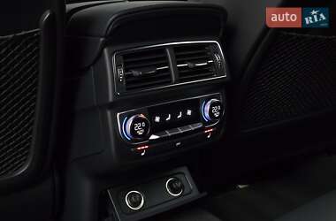 Внедорожник / Кроссовер Audi Q7 2016 в 