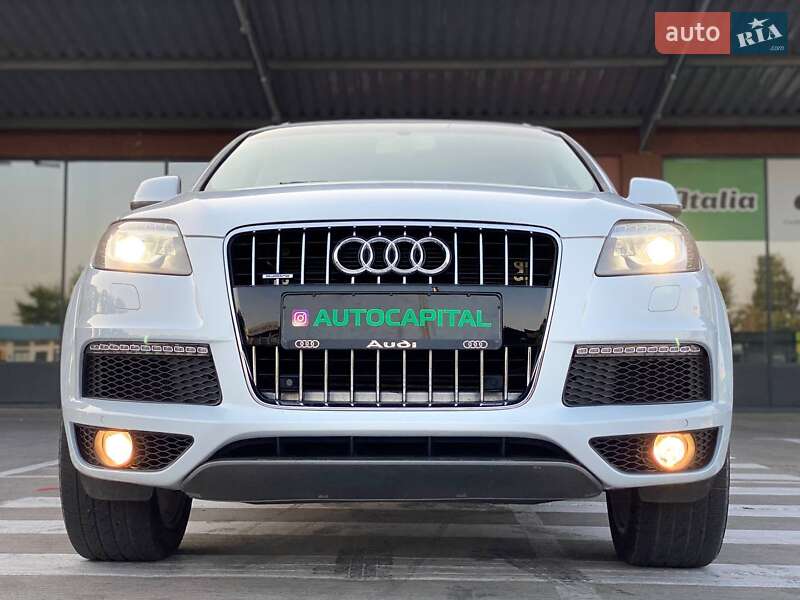 Позашляховик / Кросовер Audi Q7 2013 в Києві