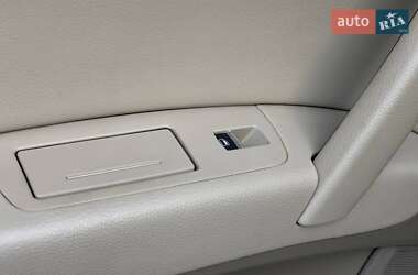 Позашляховик / Кросовер Audi Q7 2013 в 