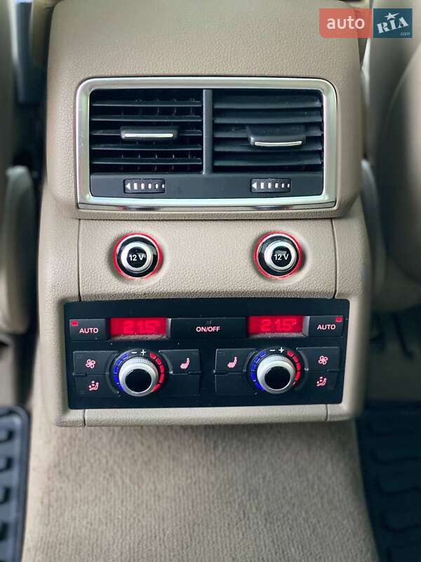 Позашляховик / Кросовер Audi Q7 2013 в Києві