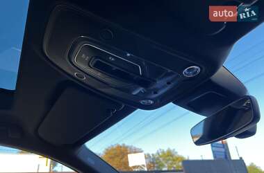 Позашляховик / Кросовер Audi Q7 2016 в 