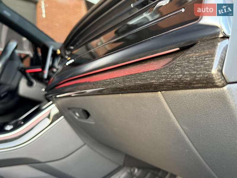 Внедорожник / Кроссовер Audi Q7 2020 в Киеве