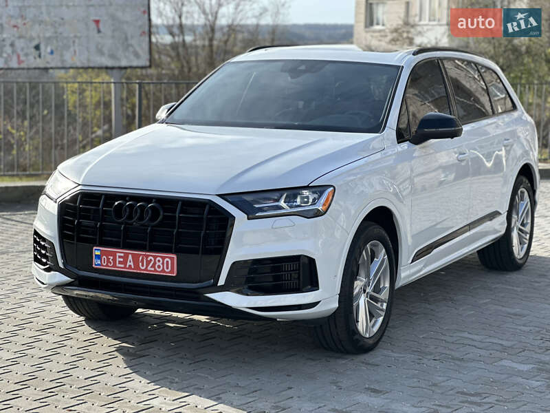 Позашляховик / Кросовер Audi Q7 2021 в Києві