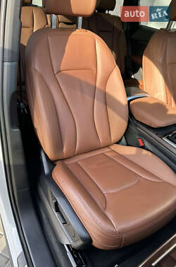 Позашляховик / Кросовер Audi Q7 2021 в 