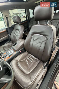 Позашляховик / Кросовер Audi Q7 2009 в 