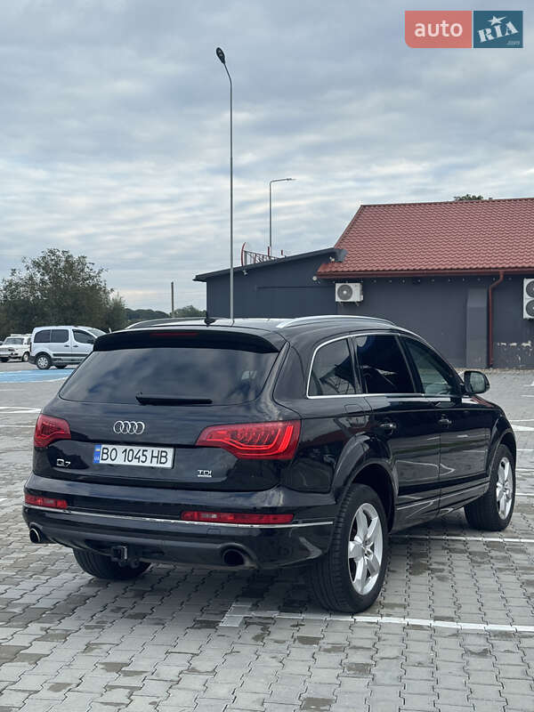 Внедорожник / Кроссовер Audi Q7 2015 в Тернополе