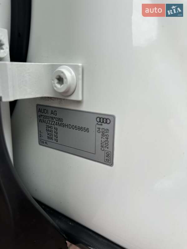 Позашляховик / Кросовер Audi Q7 2017 в Стрию