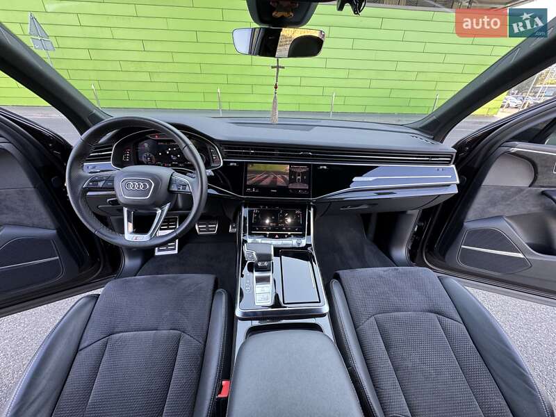Позашляховик / Кросовер Audi Q7 2022 в Києві