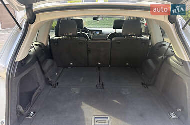 Позашляховик / Кросовер Audi Q7 2012 в 