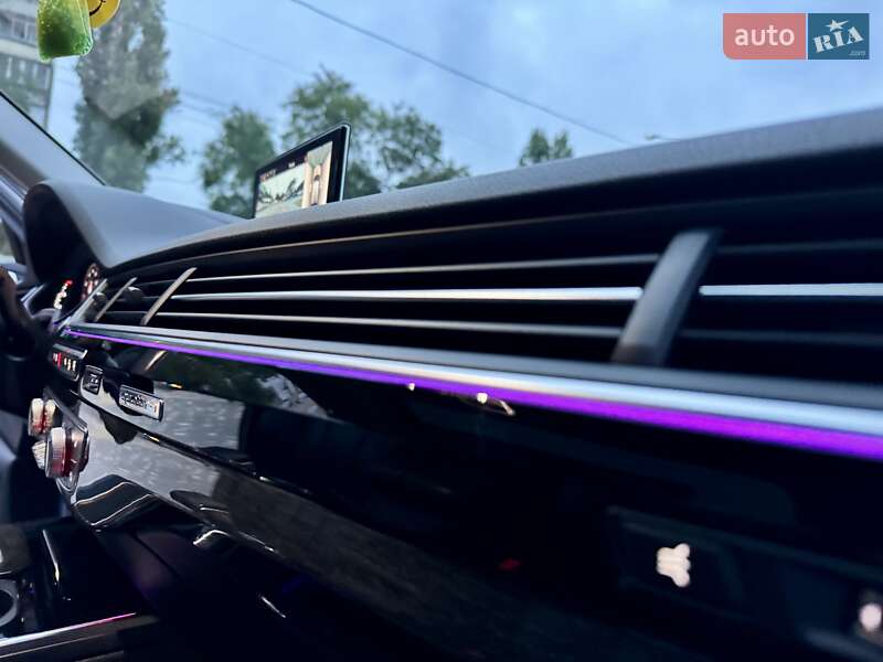 Внедорожник / Кроссовер Audi Q7 2015 в Одессе