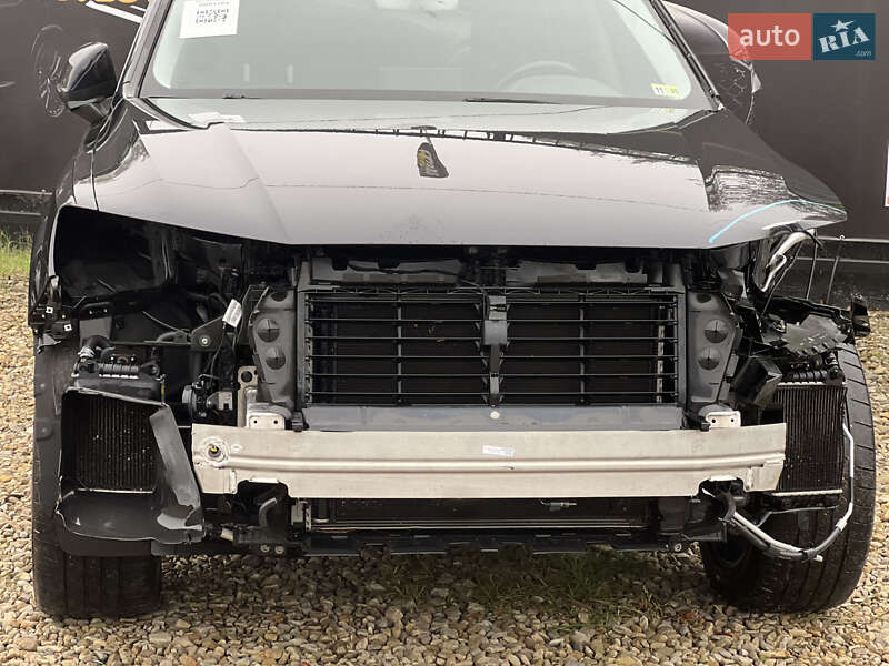 Позашляховик / Кросовер Audi Q7 2017 в Стрию