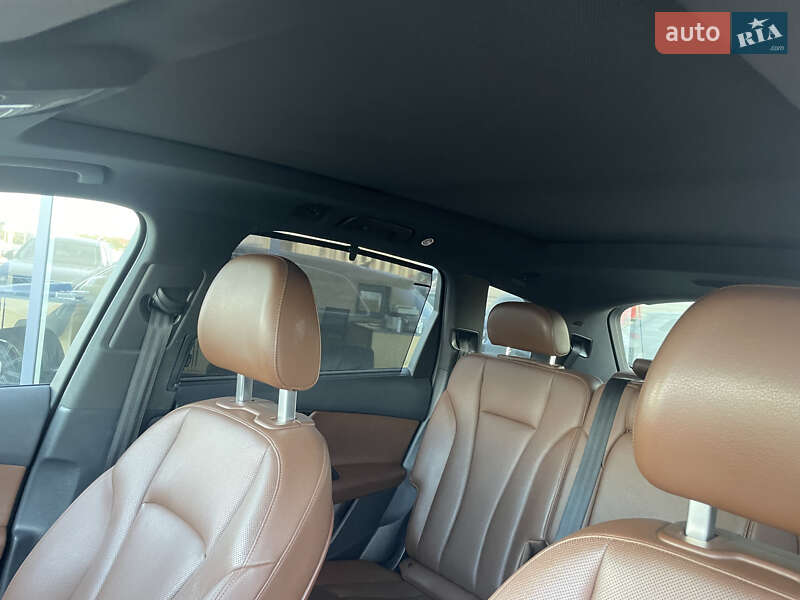 Внедорожник / Кроссовер Audi Q7 2017 в Ужгороде
