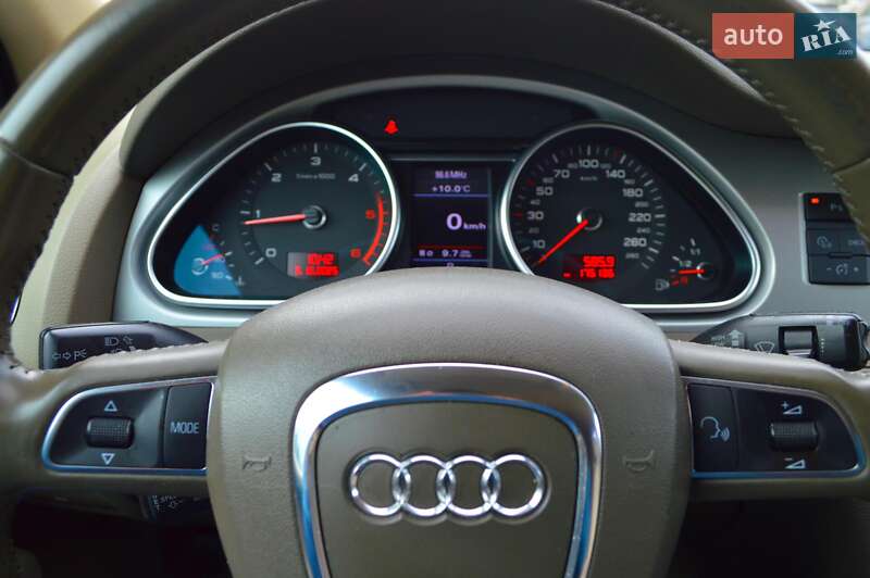 Позашляховик / Кросовер Audi Q7 2010 в Одесі фото 25 Позашляховик / Кросовер Audi Q7 2010 в Одесі
