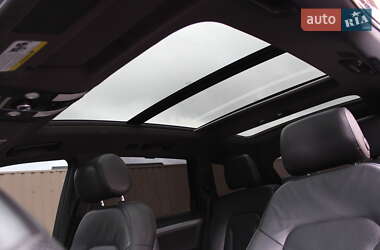 Позашляховик / Кросовер Audi Q7 2015 в 