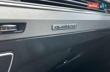 Позашляховик / Кросовер Audi Q7 2016 в 