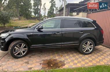 Позашляховик / Кросовер Audi Q7 2012 в 