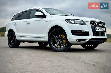 Позашляховик / Кросовер Audi Q7 2013 в 