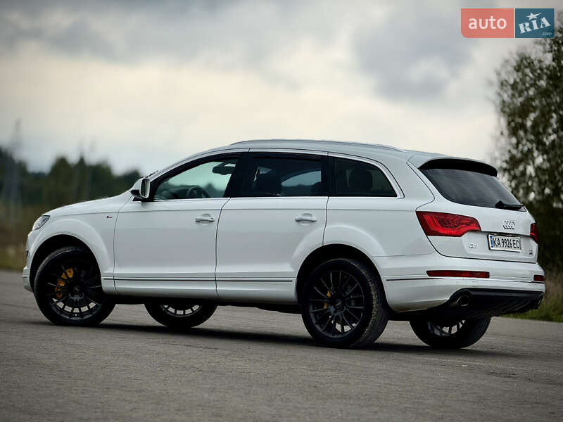 Внедорожник / Кроссовер Audi Q7 2013 в Трускавце