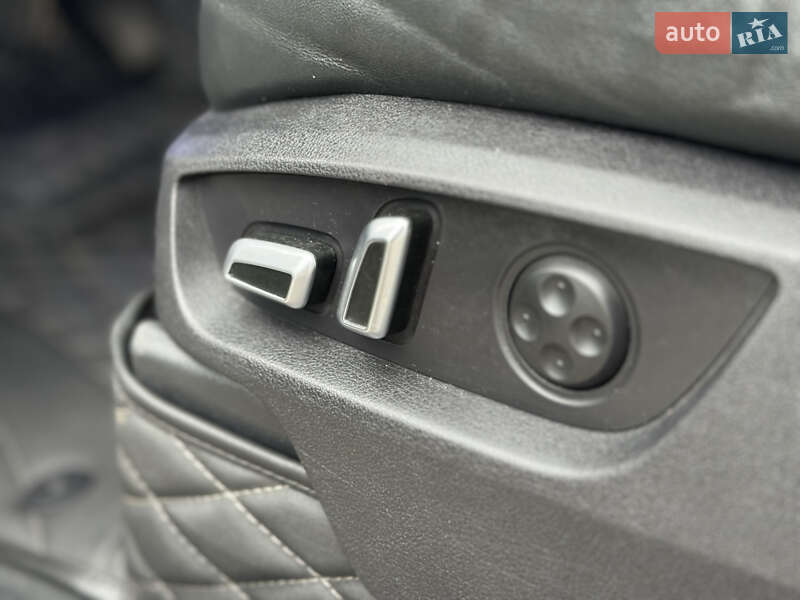 Внедорожник / Кроссовер Audi Q7 2013 в Трускавце