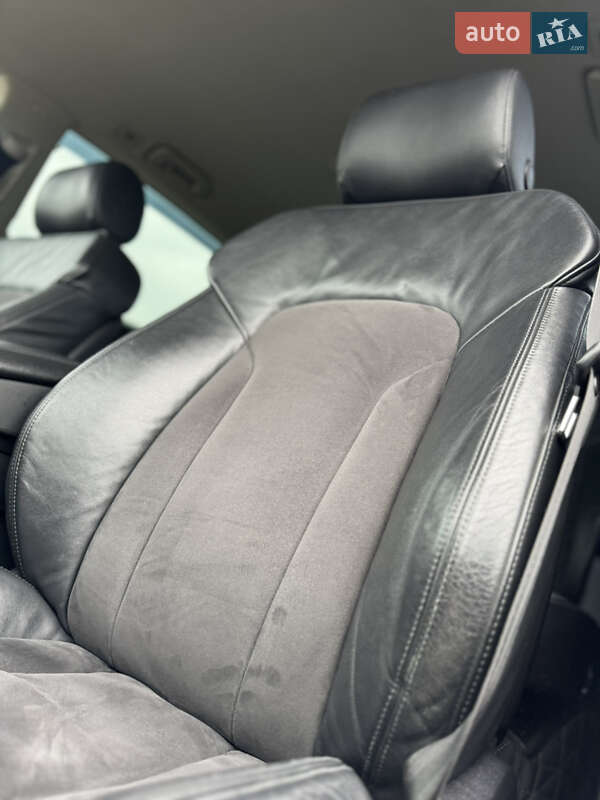 Внедорожник / Кроссовер Audi Q7 2013 в Трускавце