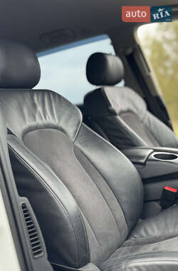 Позашляховик / Кросовер Audi Q7 2013 в 