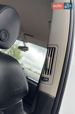 Позашляховик / Кросовер Audi Q7 2013 в 