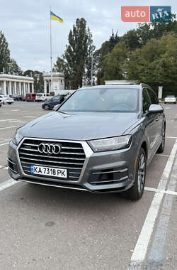 Внедорожник / Кроссовер Audi Q7 2017 в Киеве