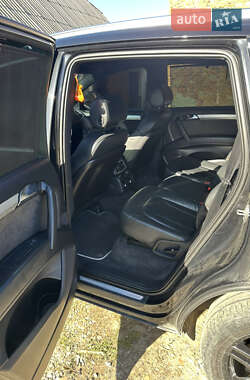 Внедорожник / Кроссовер Audi Q7 2007 в 