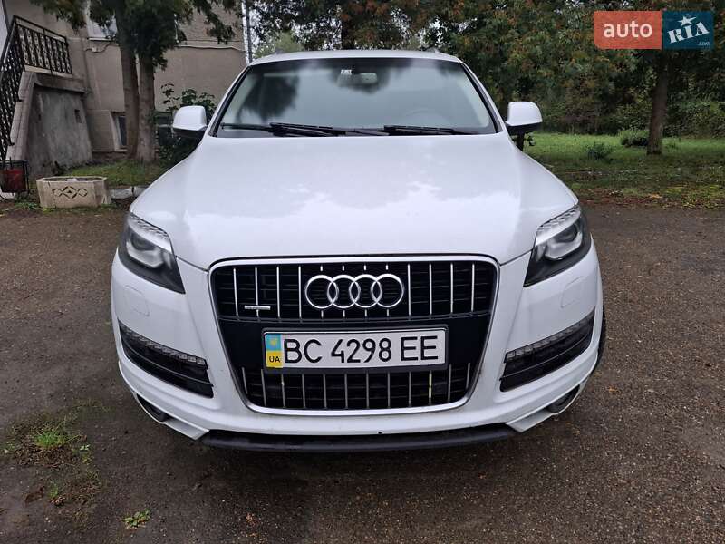 Внедорожник / Кроссовер Audi Q7 2013 в Стрые