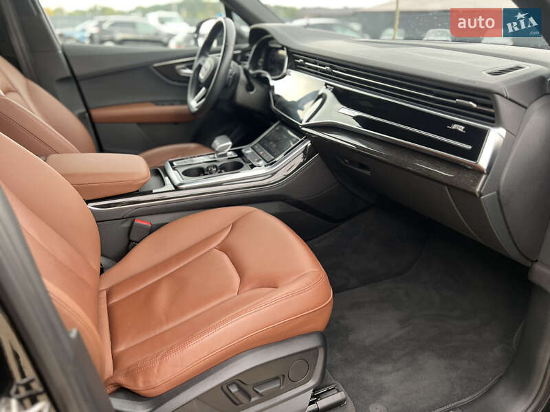 Внедорожник / Кроссовер Audi Q7 2022 в Львове