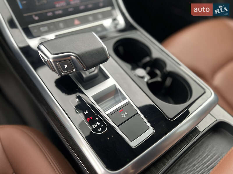 Внедорожник / Кроссовер Audi Q7 2022 в Львове