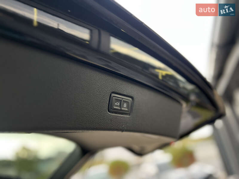 Внедорожник / Кроссовер Audi Q7 2022 в Львове