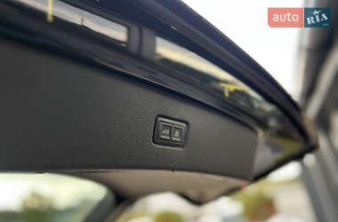 Позашляховик / Кросовер Audi Q7 2022 в 