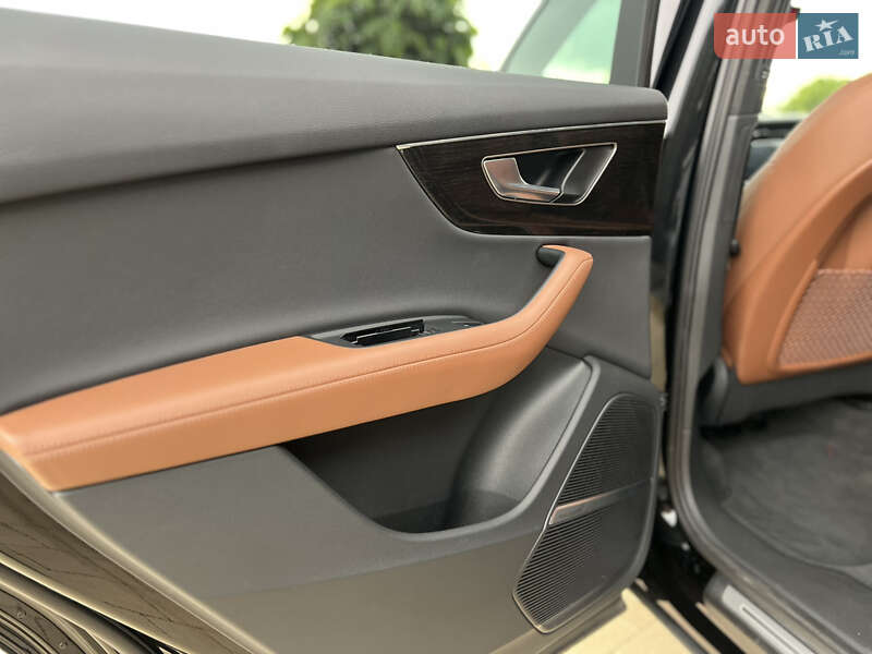 Внедорожник / Кроссовер Audi Q7 2022 в Львове