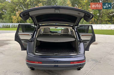 Внедорожник / Кроссовер Audi Q7 2013 в 
